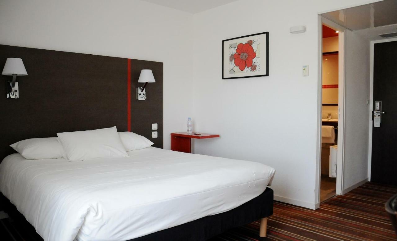 Ibis Styles Segre Segré Exterior foto