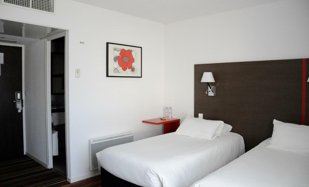 Ibis Styles Segre Segré Exterior foto